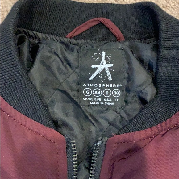 Maroon jacket - Picture 2 of 5